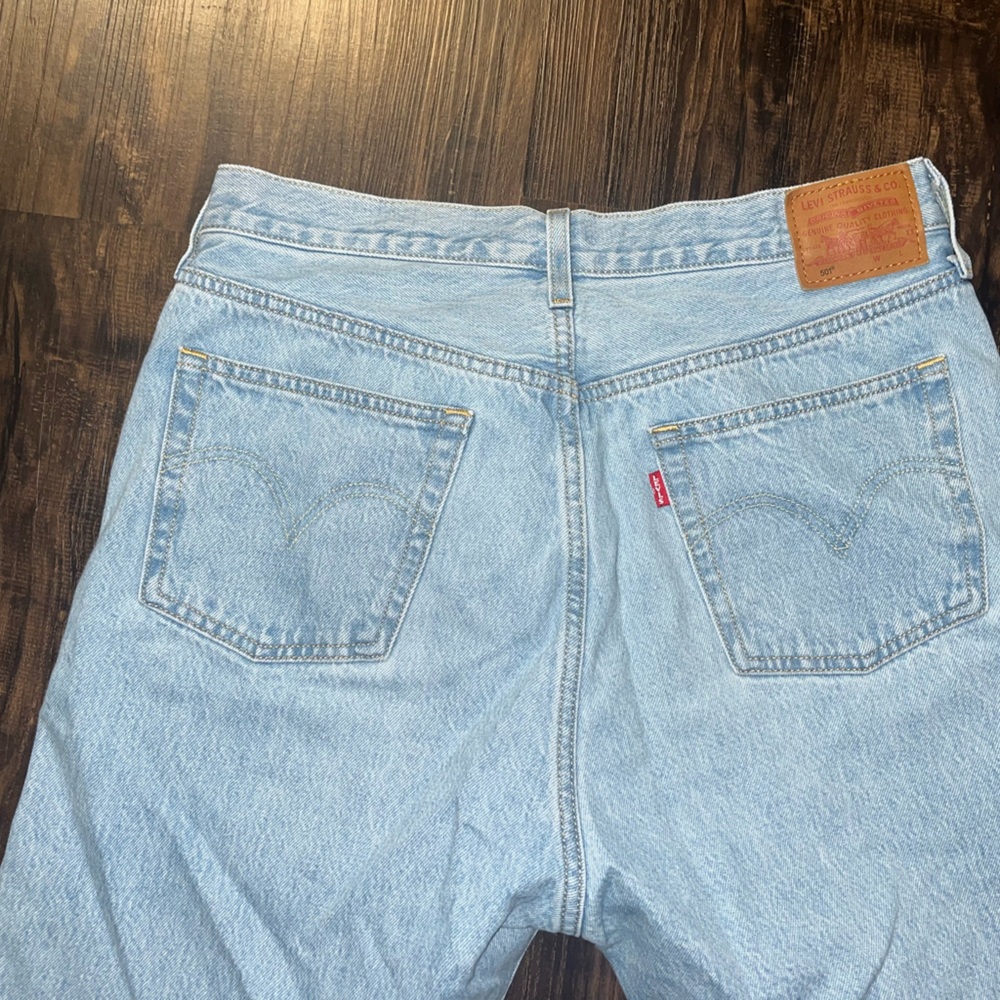 Levi’s Jeans